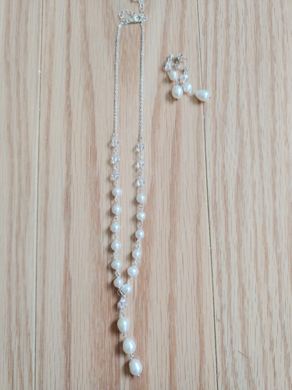 New Classic Pearl Drop Necklace and Earrings Set - White